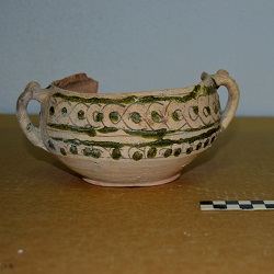 Ceramica medieval hallada en Santa Olalla
